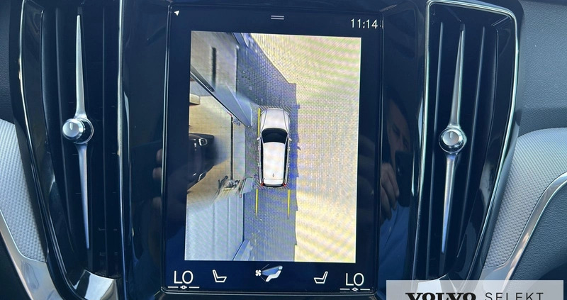 Volvo V60 cena 136900 przebieg: 100871, rok produkcji 2020 z Suwałki małe 254